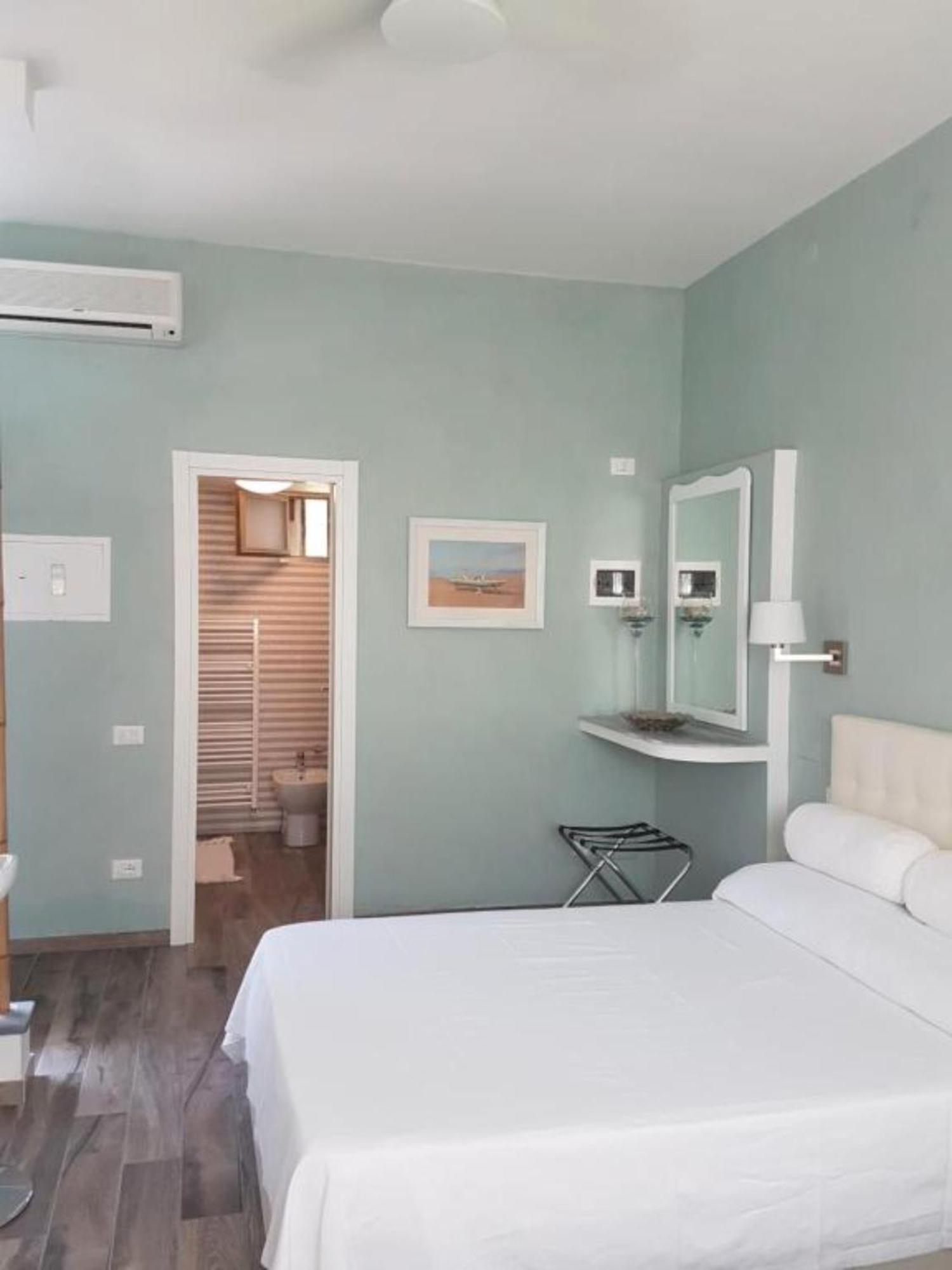 مارينا دي كارّارا Bed And Breakfast Bagno Venezia المظهر الخارجي الصورة